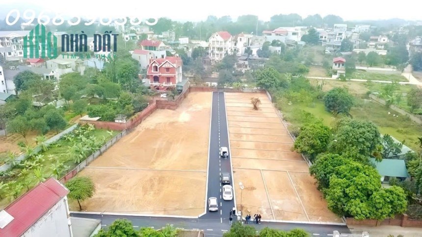 Bán lô đất tại thôn 7 PHÚ CÁT - HÒA LẠC, Dt 100 m2 Full thổ cư