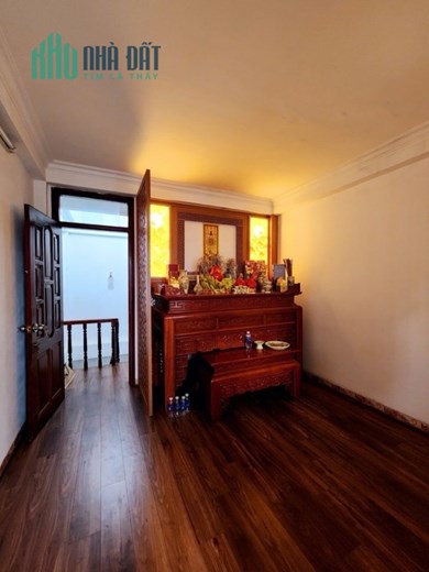 Sốc! 
Bán nhà ĐẶNG TIẾN ĐÔNG 34m² hơn 7 tỷ - Nhà xinh, gần ô tô, ngõ nông hiếm có
