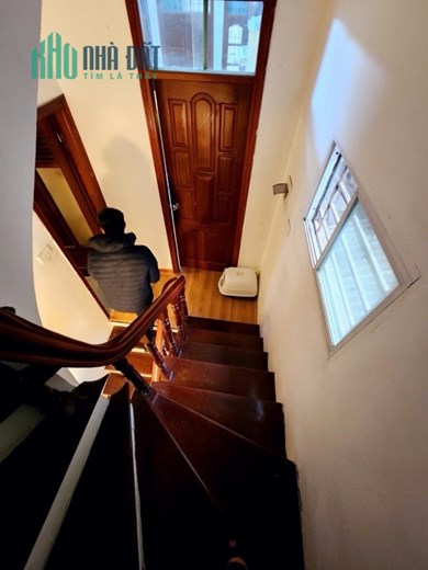 Sốc! 
Bán nhà ĐẶNG TIẾN ĐÔNG 34m² hơn 7 tỷ - Nhà xinh, gần ô tô, ngõ nông hiếm có