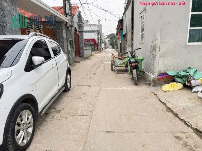 Bán đất tổ 9, Quang Minh, Mê Linh, HN. Siêu nhỏ, siêu hiếm. Full thổ cư, oto đỗ cửa. DT 35m, giá