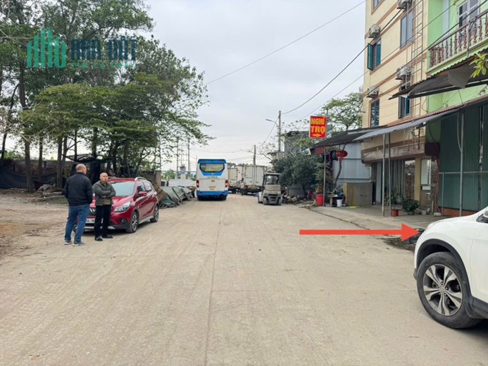 Bán đất dịch vụ tổ 5, Quang Minh, Mê Linh, HN. MT kinh doanh, đường rộng 10m, có vỉa hè.