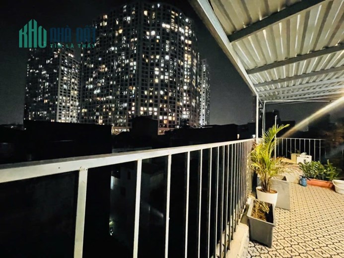 Bán nhhà CỰ LỘC, 35m, 5 tỷ tám, Đẹp, Sang, Thoáng, Sáng, Sát Royal - Em Khang Độc Quyền Bán