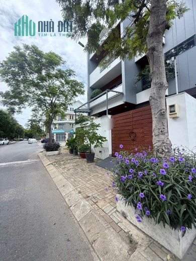 ĐẤT SÁT GLOBAL CITY MÀ CHỈ NHỈNH 80 triệu/m2 - ngang khủng 9m