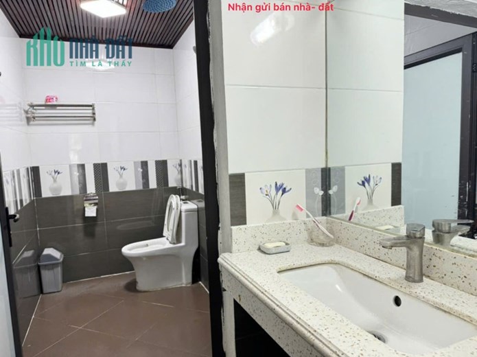 Bán nhà 3 tầng KDT Chi Đông, Mê Linh, HN. Nhà mới, tặng full nội thất, chỉ việc dọn đồ về ở ngay.