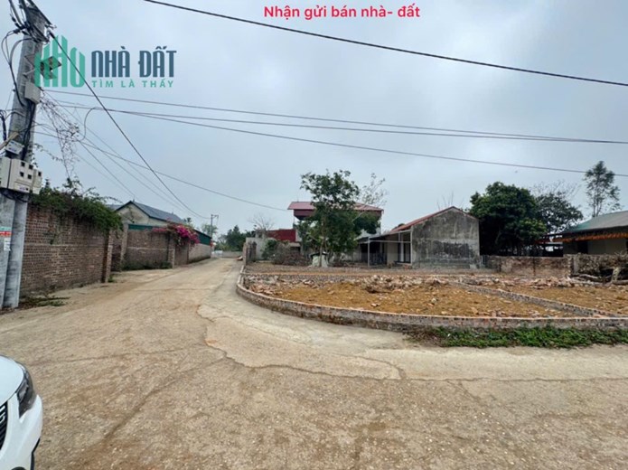 Bán đất thôn Phú Hạ, Minh Phú, Sóc Sơn, HN. Lô  góc, hai mặt tiền, đường thông, ô tô tránh.