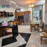 Bán nhà 3 tầng đường Hoàng Thúc Trâm,gần tiểu la,hải châu. giá 7.9 tỷ.