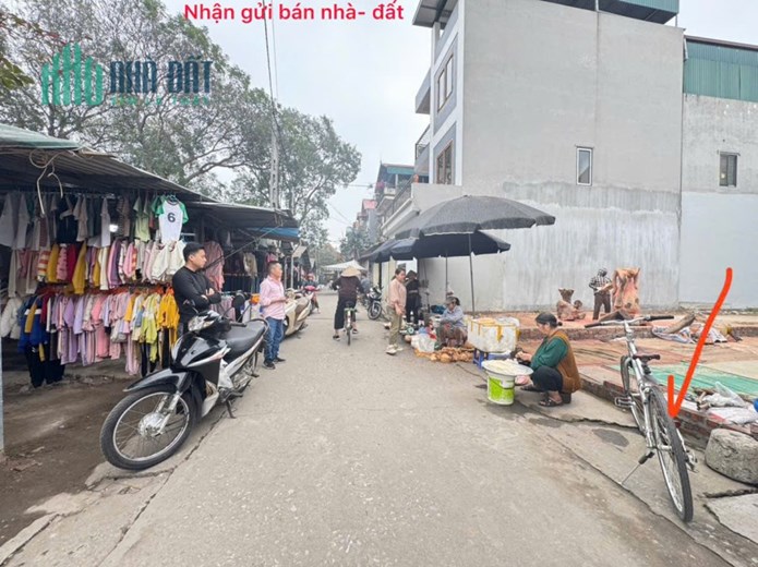 Bán đất tổ 2, TT Chi Đông, Mê Linh, HN. Mặt chợ, kinh doanh sầm uất. Vị trí đẹp, kinh doanh gì cũng
