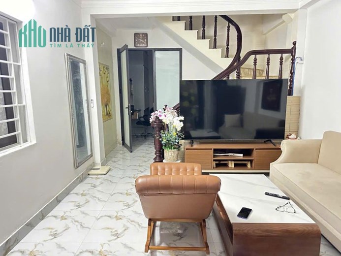 Nhà 2  tầng, căn góc 3 thoáng, Yên Xá, Thanh Trì – 60m² – Giá chỉ 9 tỷ