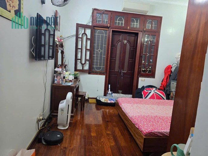 Nhà 2  tầng, căn góc 3 thoáng, Yên Xá, Thanh Trì – 60m² – Giá chỉ 9 tỷ