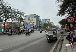 10 Tỷ Sở Hữu Ngay Nhà Mặt Phố Đại Cồ Việt - Lô Góc - Vỉa Hè Rộng Kinh Doanh