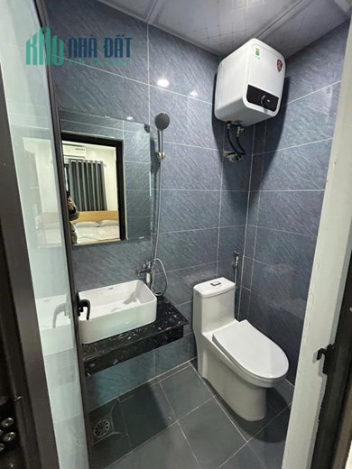 Doãn Kế Thiện - Duy Nhất 1 Căn 10 Tầng Dòng Tiền 1 tỷ 1/năm, Vỉa Hè Rộng, Ô Tô Tránh, CCMN Full