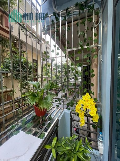 Nhà Phố 8/3 - 1 Nhà Ra Phố - Ô Tô Vào Nhà - Kinh Doanh - Khu Vực Sầm Uất Đông Cư Dân