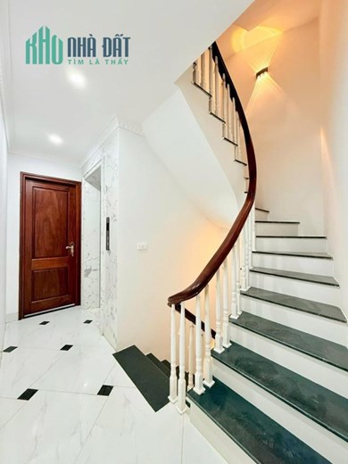 Kinh Doanh Sầm Uất Trung Tâm Hai Bà Trưng - Mặt Phố Lớn - 6 Tầng Thang Máy
