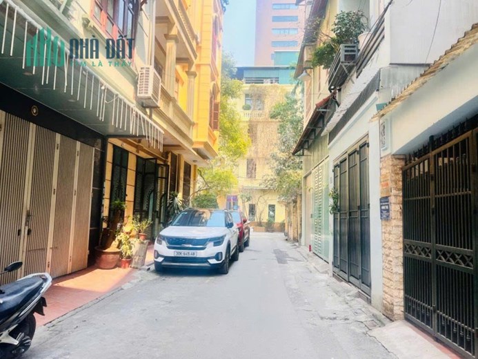 🏡 BÁN NHÀ PHÂN LÔ Ô TÔ TRÁNH – HAI MẶT THOÁNG- TRUNG TÂM QUẬN CẦU GIẤY