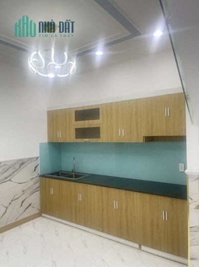 Bán nhà 65m2, 3 tầng, 2PN, 2WC, Linh Xuân, Thủ Đức - 4.95 tỷ