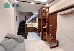 Nhà Đẹp Ngõ 179 Vĩnh Hưng Ô Tô Đỗ Cửa - 5 Tầng - TT Quận Hoàng Mai