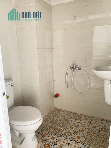 cho thuê CH mini 35m2 đường 22, p. Linh Đông.có gác lửng cao, Máy lạnh, tầng trệt, ở ngay.
