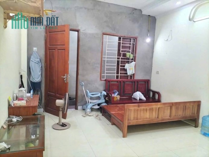 bán nhà 2 tầng phạm văn đồng cầu giấy 6ty DT 62m2 ,MT 5m2 LH 083.2865.116