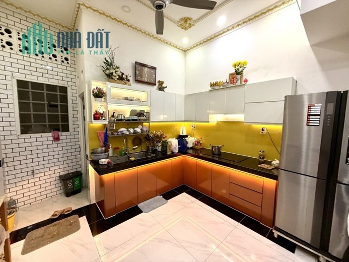 Bán nhà 4 tầng, 52m², 4PN, 3WC, Linh Đông, Thủ Đức - 6.4 tỷ