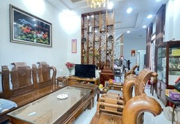 Bán nhà mặt phố Trường Thọ, Thủ Đức, 100m², 10.9 tỷ, 3 tầng