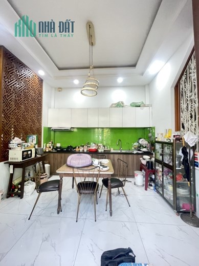 Bán nhà mặt phố Trường Thọ, Thủ Đức, 100m², 10.9 tỷ, 3 tầng
