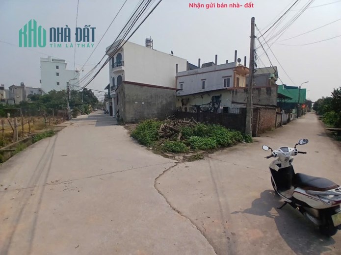 Đất đẹp Quang Minh, Mê Linh. Lô góc, 2 mặt tiền, cạnh siêu thị Mê Linh Plaza, đường cao tốc.