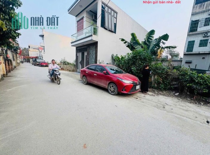 Bán 77m đất thôn Xuân Trung, xã Thuỷ Xuân Tiên, Chương Mỹ. Cách đường Hồ Chí Minh 50m.