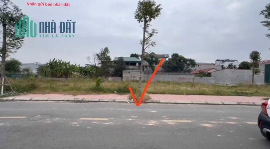 Bán 100m đất đấu giá tổ 4, Quang Minh, Mê Linh. Đường nhựa, vỉa hè, 2 mặt thoáng.