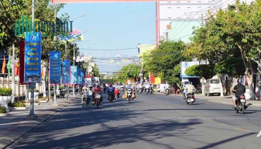 377m2 mặt tiền đường Từ Dũ,phường Long Hưng,TP.Gò Công,Tiền Giang