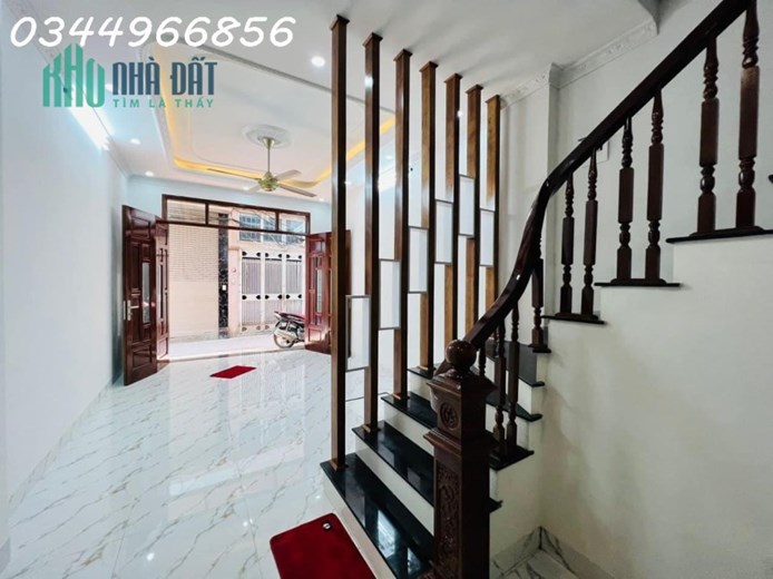 🔥 BÁN NHÀ 5 TẦNG MỚI XÂY – THƯỢNG CÁT, BẮC TỪ LIÊM – ĐƯỜNG RỘNG, Ở NGAY – GIÁ TỐT NHẤT KHU VỰC! 🔥
