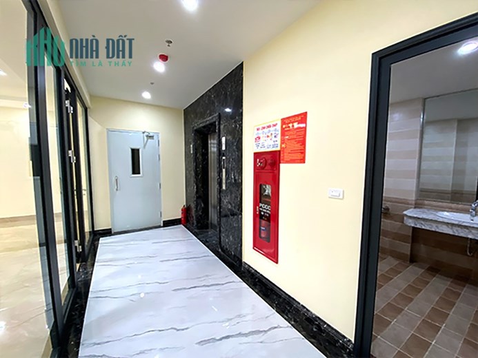 Cho Thuê Tòa Văn Phòng 9 Tầng Xây Mới MP Trung Liệt, Vị Trí Lô Góc,DT 267m2. Giá 290 Tr/th
