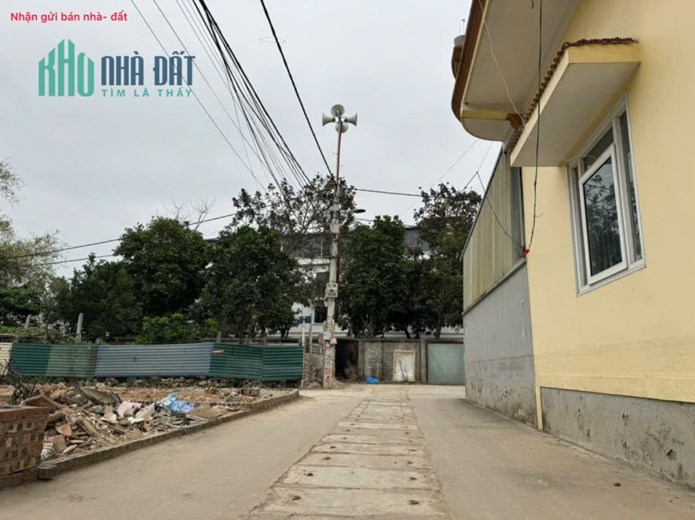 52m đất tổ 11, Quang Minh, Mê Linh. Cạnh KDT Long Việt Riverside. Đường thông, oto tránh.