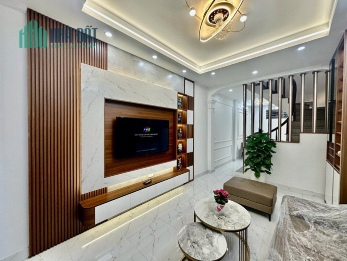 Nhà Đẹp Kim Giang - Ô Tô Đậu Cạnh Nhà, Thiết Kế Hiện Đại - 5 Tầng Mới Kong