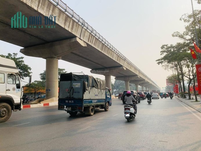 Bán gấp mảnh đất đẹp Hồ Tùng Mậu 55m2 mặt tiền 8m hơn 6 tỷ