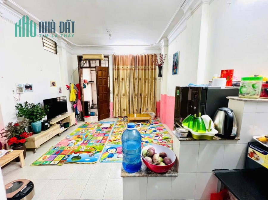 NHÀ ĐẸP Ở LUÔN – 3 tầng Hàng Bồ 30m chỉ 6.5 tỷ - NGÕ THẲNG CÓ SÂN THOÁNG