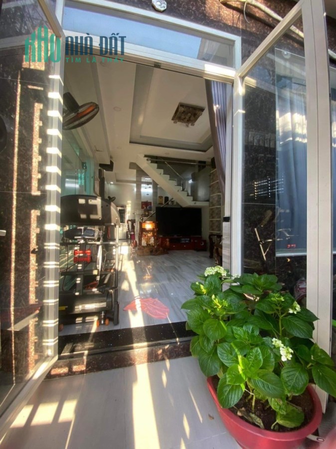 Bán nhà 3 tầng, 75m², 3PN, 4WC, Hiệp Bình Chánh, Thủ Đức - 5.99 tỷ