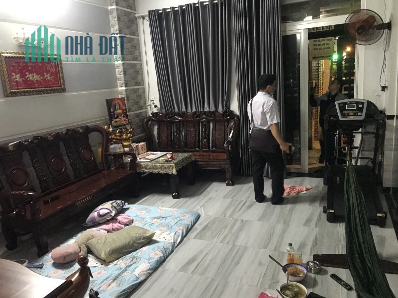Bán nhà 3 tầng, 75m², 3PN, 4WC, Hiệp Bình Chánh, Thủ Đức - 5.99 tỷ