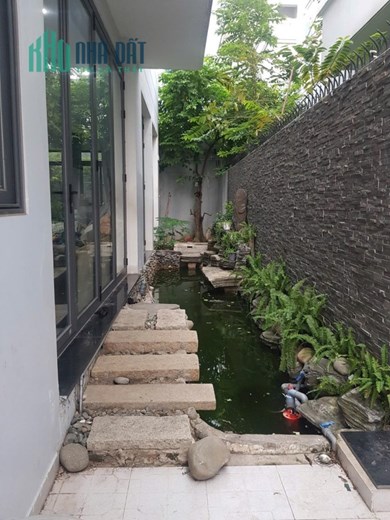BÁN NHÀ ĐẸP – KDC AN KHANG, PHÚ HỮU, TP. THỦ ĐỨC
📍 Diện tích: 168m² (8x21m, nở hậu 8.3m)
💰 Giá: