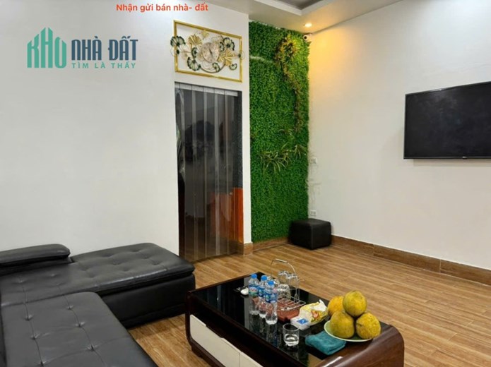Bán nhà 3 tầng, tổ 4, TT Quang Minh, Mê Linh. Nhà đẹp, chỉ việc xách vali về ở