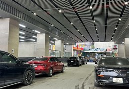 NHÀ HÀO NAM NGÕ THÔNG -DIỆN TÍCH 35 m2- Ô TÔ ĐỖ CÁCH 10M - GẦN GA CÁT LINH GIÁ 7,X TỶ