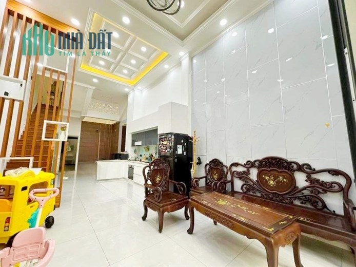 Bán nhà mặt phố Tú Xương, Q.9, 126m², 3 tầng, 12.6 tỷ, sổ hồng