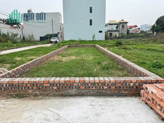 Cần bán gấp lô đất tổ 9, Quang Minh, Mê Linh. Gần KCN và trường CD Y Dược Tuệ Tĩnh