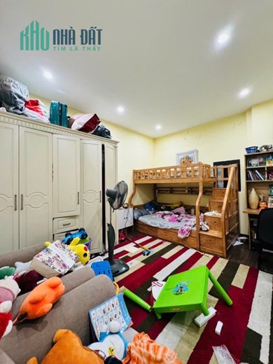 NHÀ HÀO NAM 6 TỶ 5 - 5 TẦNG -32M2 - VÀI BƯỚC RA ĐẾN Ô TÔ