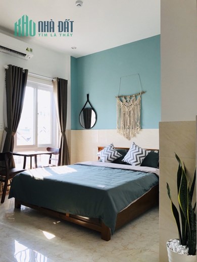 Nhà 3 tầng đường Hoàng Thúc Trâm,gần Sân Bay,hải châu. giá 7.9 tỷ.