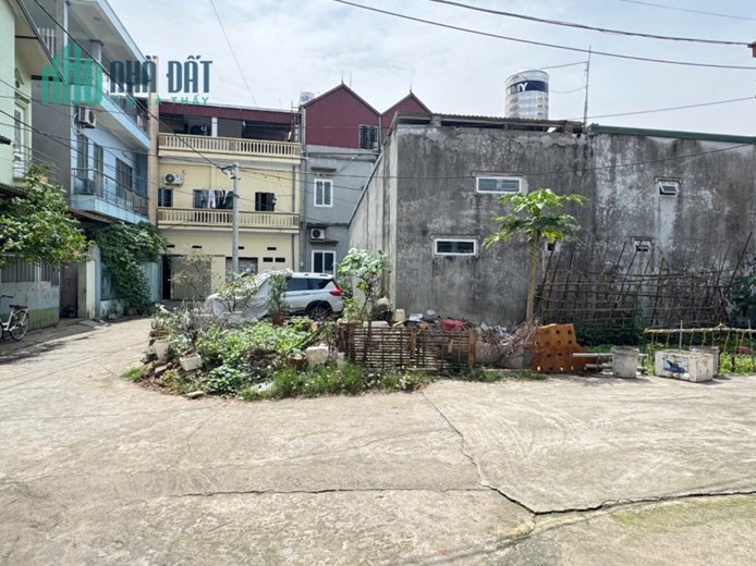 Bán lô đất trung tâm thị trấn Chi Đông, Mê Linh. Vị trí đẹp, nằm ngay mặt chợ, 2 mặt thoáng