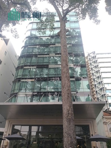 Bán khách sạn 4 sao Fusion Suites Sài Gòn