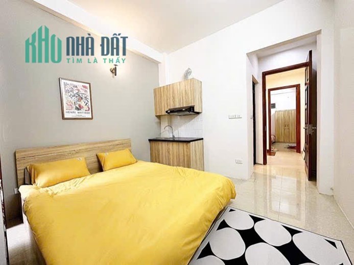 Đỉnh chóp! 
Siêu phẩm TRƯỜNG CHINH, 42m, lô góc 9 phòng khép kín, doanh thu khủng, nhỉnh 8 tỷ