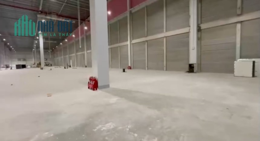 CHO THUÊ 3000m2 KHO tại ĐT379. Huyện VĂN GIANG. HƯNG YÊN