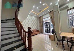 Bán nhà 50m2, 3 tầng, 4PN, 3WC, Trường Thọ, Thủ Đức - 6.8 tỷ