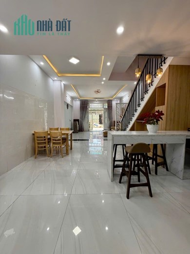 Bán Nhà Mặt Tiền- Khu Du Lich - Giá Rẻ